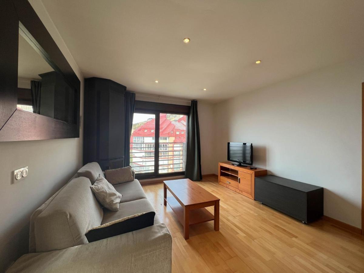 Apartamentos A Vivir Sierra Nevada 3000 Екстериор снимка